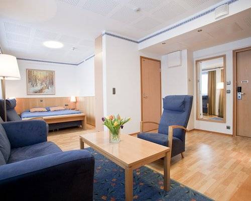 Economy Savonia Hotel 3*