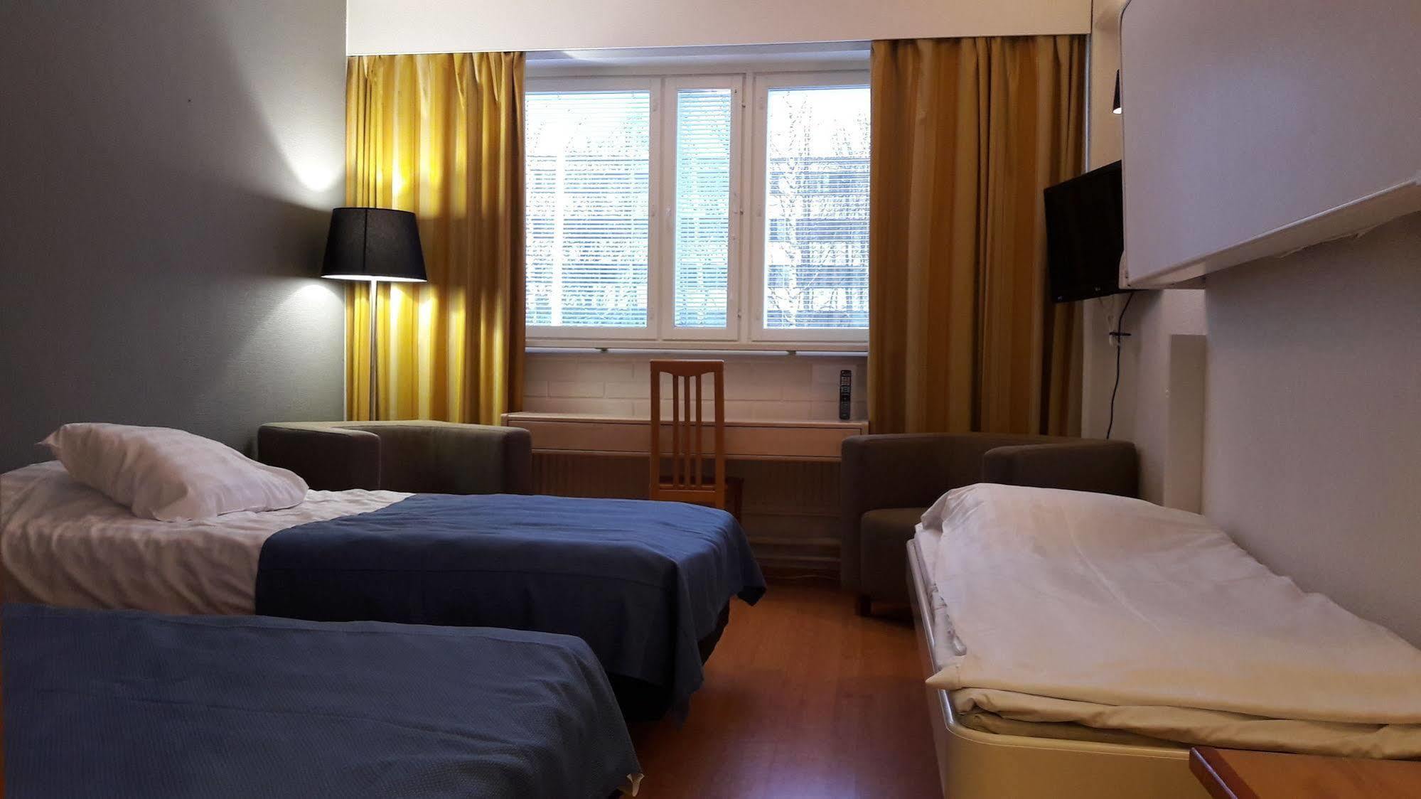 Hotel Economy Savonia 3*